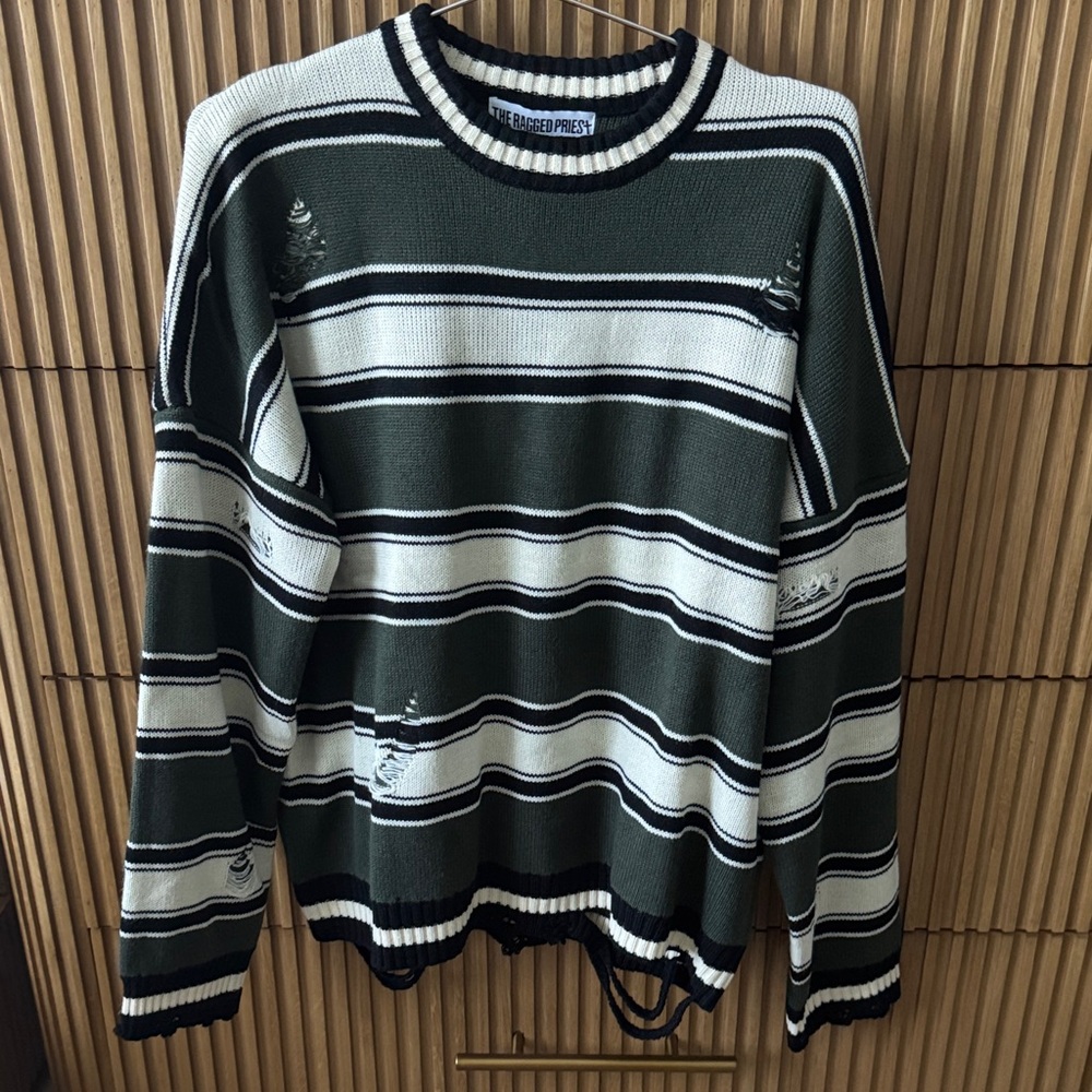 The Ragged Priest In Line Knit Sweater